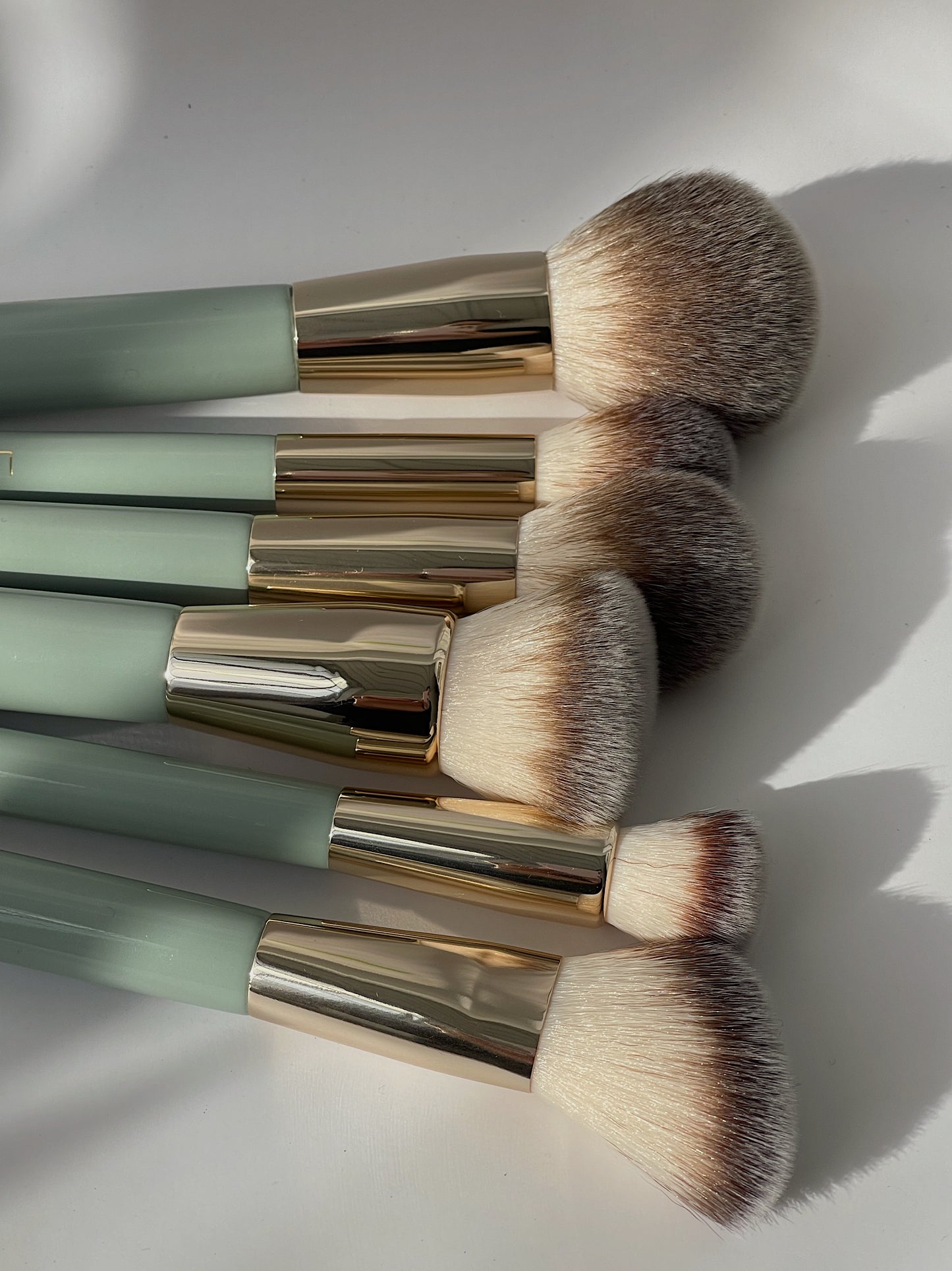 Nº7 Small Powder Blending Brush