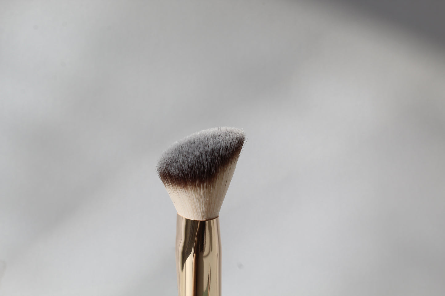 N°16 Angled Buffing Brush