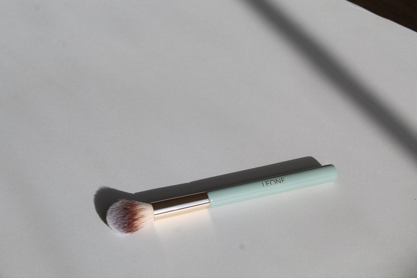 Nº7 Small Powder Blending Brush